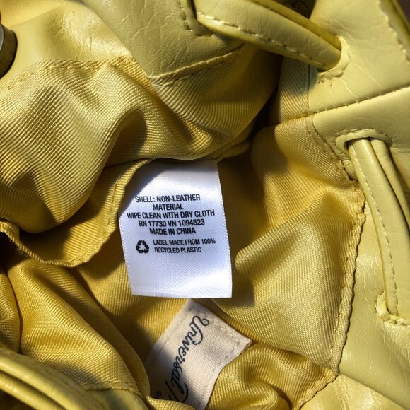 UNIVERSAL THREAD Drawstring Crossbody Bag Yellow - Picture 8 of 9